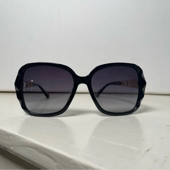 Black & Gold Oversized Square Sunglasses Polarized Tinted w Crystal Frames Nwt - Picture 13 of 13